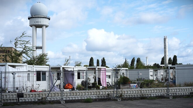 Im Hangar der Geschichten